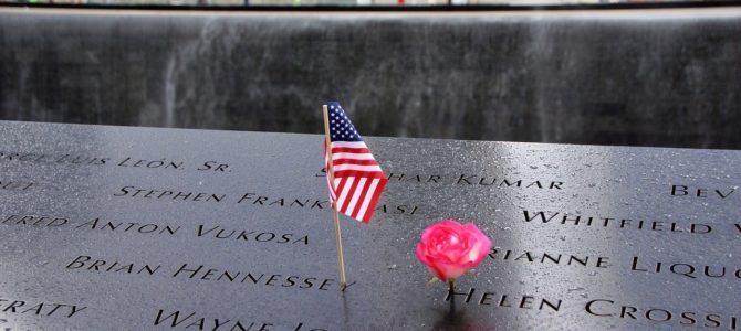 Zoom-Talk zum Amtsenthebungsverfahren gegen Donald Trump, den „Zerrissenen Staaten von Amerika” und zu “20 Jahren 9/11-Anschläge”