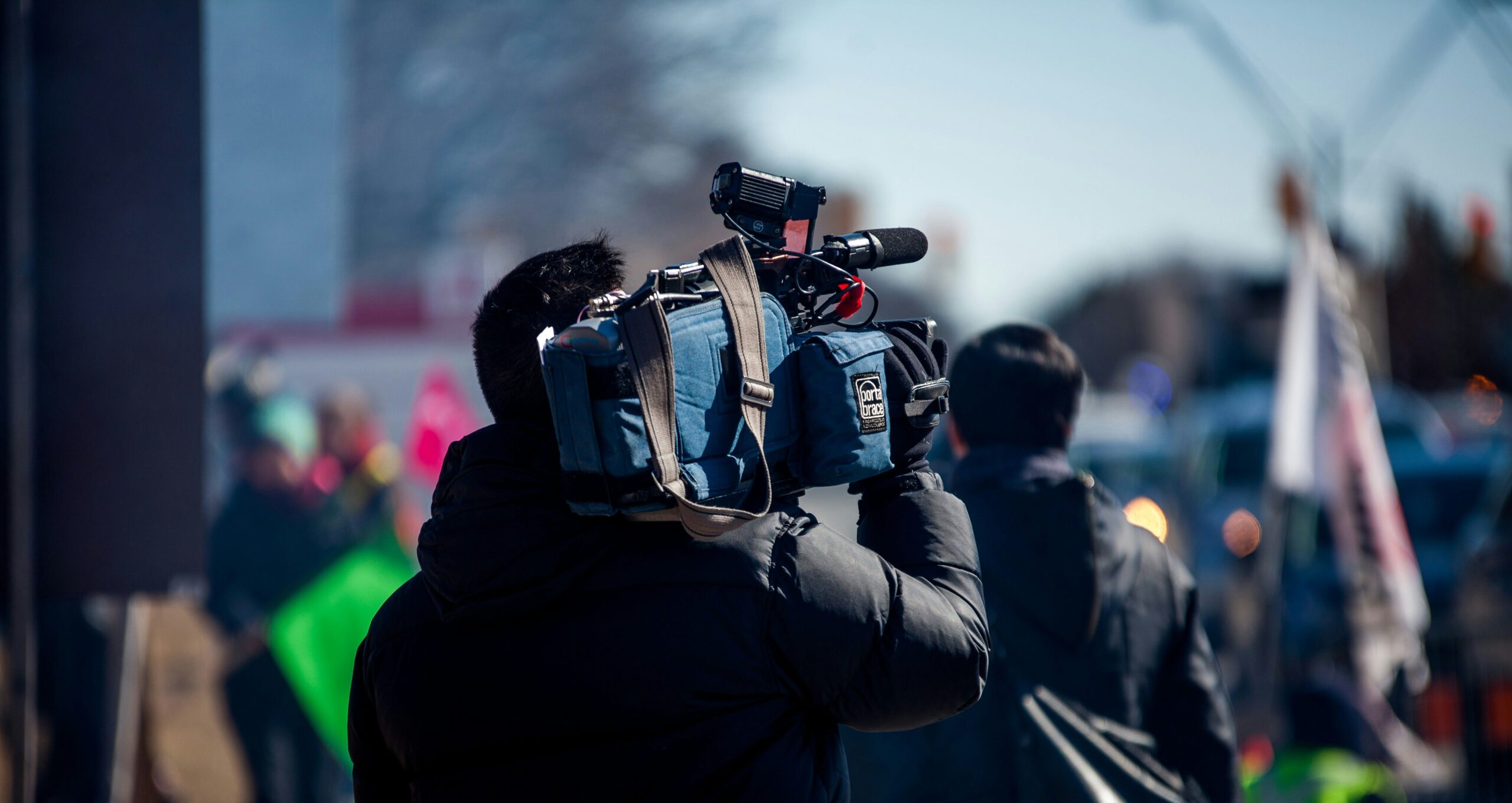 Der politischen Radikalisierung gegenüber Medien ist Einhalt zu gebieten!
